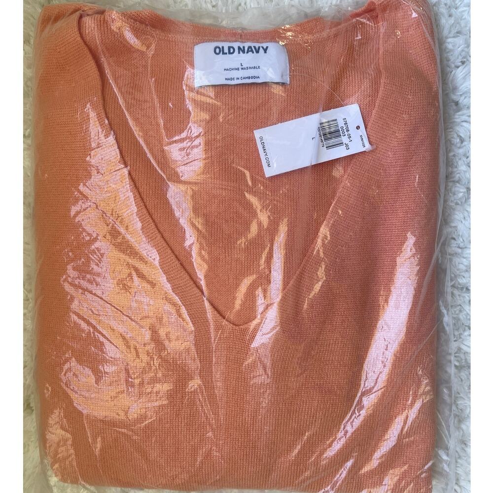 Old Navy Womens Large Daybreak Orange Bell Sleeve VNeck Sweater NEW Large - Picture 2 of 7
